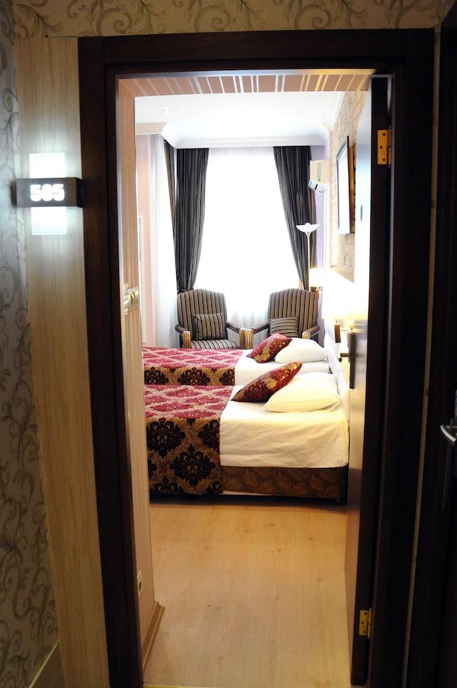Nil Hotel Istanbul